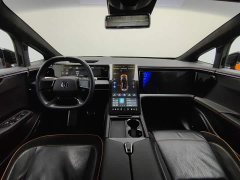HiPhi X Flagship 6-Seater - ფოტო 5