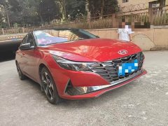 Hyundai Elantra 1.5L CVT Luxury - ფოტო 3
