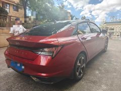 Hyundai Elantra 1.5L CVT Luxury - ფოტო 4