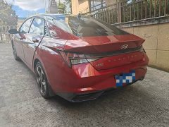 Hyundai Elantra 1.5L CVT Luxury - ფოტო 6