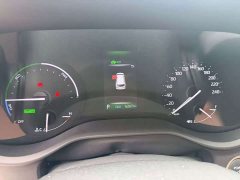 Toyota Sienna 2.5L Hybrid AWD Luxury - ფოტო 5