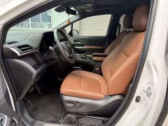 Toyota Sienna 2.5L Hybrid AWD Luxury - ფოტო 6