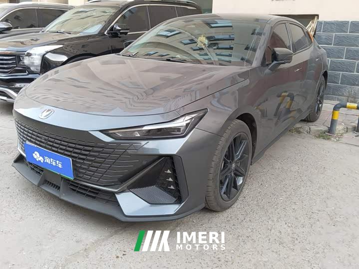 Changan UNI-V iDD 1.5T iDD 113km Smart Cool Edition - ავტომობილი ჩინეთიდან