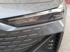 Changan UNI-V iDD 1.5T iDD 113km Smart Cool Edition - ფოტო 5