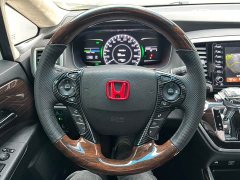 Honda Odyssey 2.0L Sharp Premium Edition - ფოტო 16