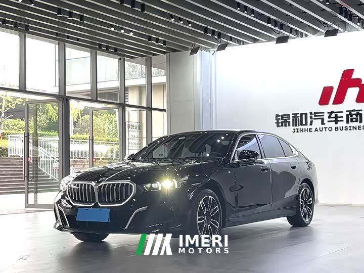 BMW 5 Series 530Li Premier M Sport Package - ავტომობილი ჩინეთიდან
