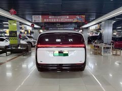Li Auto Li Xiang MEGA Ultra - ფოტო 9