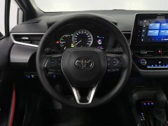 Toyota Corolla Hybrid 1.8H E-CVT Sport - ფოტო 11