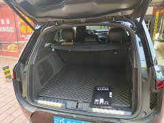 Land Rover Range Rover Sport 400PS Dynamic SE - ფოტო 9
