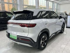 BYD Yuan UP 2024 401KM Exceed - ფოტო 10