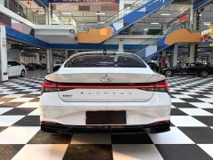 Hyundai Elantra 2022 1.5L CVT Luxury - ფოტო 19