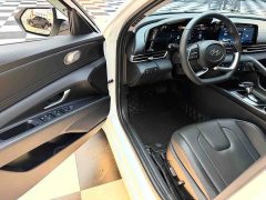 Hyundai Elantra 2022 1.5L CVT Luxury - ფოტო 4