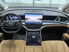 Denza BYD Denza D9 DM-i 1050 Premium - ფოტო 14