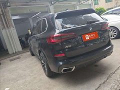 BMW X5 (Imported) xDrive30i M Sport Package - ფოტო 9