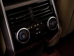 Land Rover Range Rover 3.0 L6 400PS Prestige Seven-Seat Extended Wheelbase - ფოტო 18