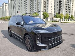 NIO ES9 102kWh Executive Island Signature Edition - ფოტო 2