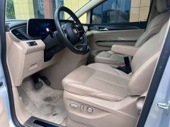 Buick GL8 New Energy Lusang Respect Edition - ფოტო 2