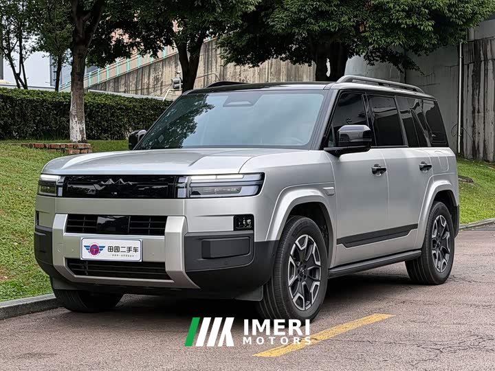 Fangchengbao Titan 7 190KM 4WD Max Edition - ავტომობილი ჩინეთიდან