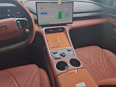Geely Galaxy L6 EM-i 60km Launch Edition - ფოტო 16