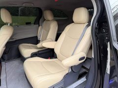 Toyota Sienna 2.5L Hybrid Comfort Edition - ფოტო 12