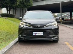 Toyota Sienna 2.5L Hybrid Comfort Edition - ფოტო 2