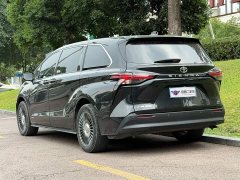 Toyota Sienna 2.5L Hybrid Comfort Edition - ფოტო 4