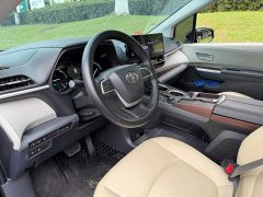 Toyota Sienna 2.5L Hybrid Comfort Edition - ფოტო 7