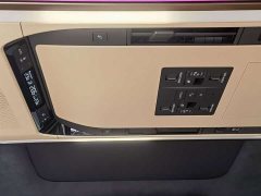 Toyota Alphard 2025 Hybrid 2.5L Premium Gold Edition - ფოტო 11
