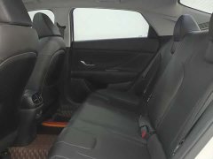 Hyundai Elantra 1.5L CVT GLX Elite - ფოტო 19