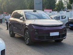 Li Auto L9 2023 Pro - ფოტო 5