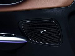 Mercedes-Benz GLC 300 L 4MATIC Dynamic 5-Seater - ფოტო 13
