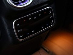 Mercedes-Benz GLC 300 L 4MATIC Dynamic 5-Seater - ფოტო 17