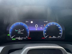Toyota Alphard Hybrid 2.5L Premium Edition - ფოტო 14