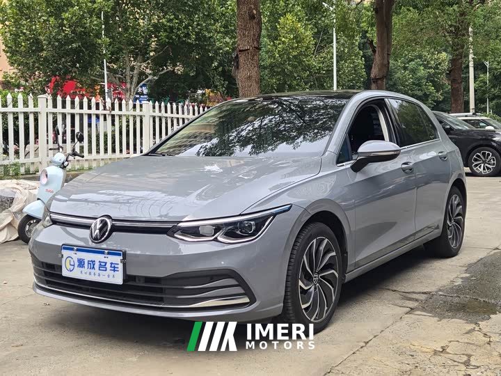 Volkswagen Golf 280TSI DSG Pro - ავტომობილი ჩინეთიდან