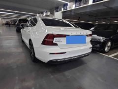 Volvo S60 B4 Smart Luxury Edition - ფოტო 8