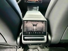 Tesla Model Y Long Range All-Wheel Drive Launch Edition - ფოტო 13