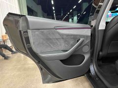 Tesla Model Y Long Range All-Wheel Drive Launch Edition - ფოტო 8