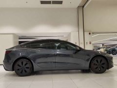 Tesla Model 3 2023 Long Range All-Wheel Drive - ფოტო 4