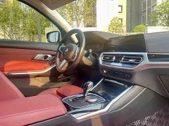 BMW 3 Series 320i M Sport Package - ფოტო 17