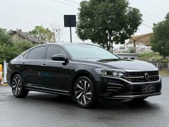 Volkswagen Passat 2023 Facelift 330TSI Luxury - ფოტო 3