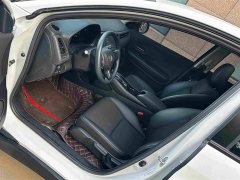 Honda Vezel 1.5L CVT Phantom Night Pioneer Edition - фото 4