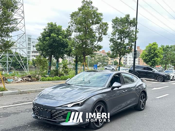SAIC MG7 2.0T Automatic Trophy Apex Edition - ავტომობილი ჩინეთიდან