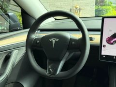 Tesla Model Y Standard Range RWD - ფოტო 17