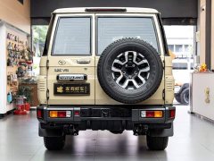 Toyota Land Cruiser (Imported) LC76 4.0L Automatic - ფოტო 5