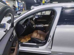 Volvo S60 B4 Smart Luxury Edition - ფოტო 3