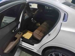 Volvo S60 B4 Smart Luxury Edition - ფოტო 4