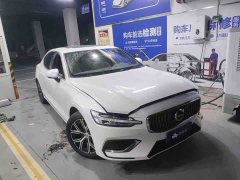 Volvo S60 B4 Smart Luxury Edition - ფოტო 6