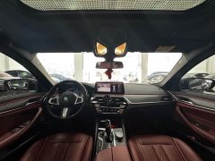 BMW 5 Series 530Li Premier M Sport Package - ფოტო 9