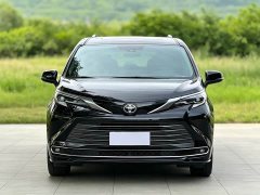 Toyota Sienna 2021 2.5L Hybrid Premium Edition - ფოტო 2