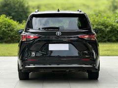 Toyota Sienna 2021 2.5L Hybrid Premium Edition - ფოტო 5
